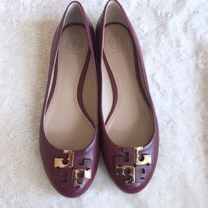 Burgundy Tory Burch flats